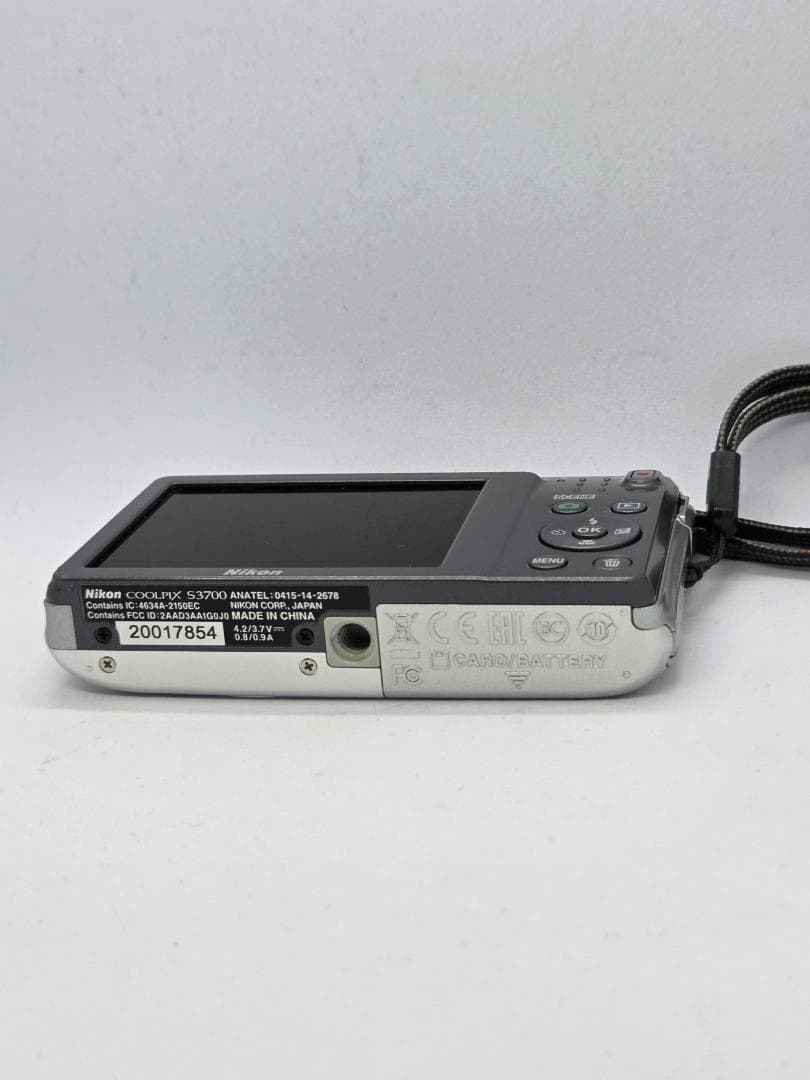 【スマホ転送OK】ニコン Nikon COOLPIX S3700 シルバー