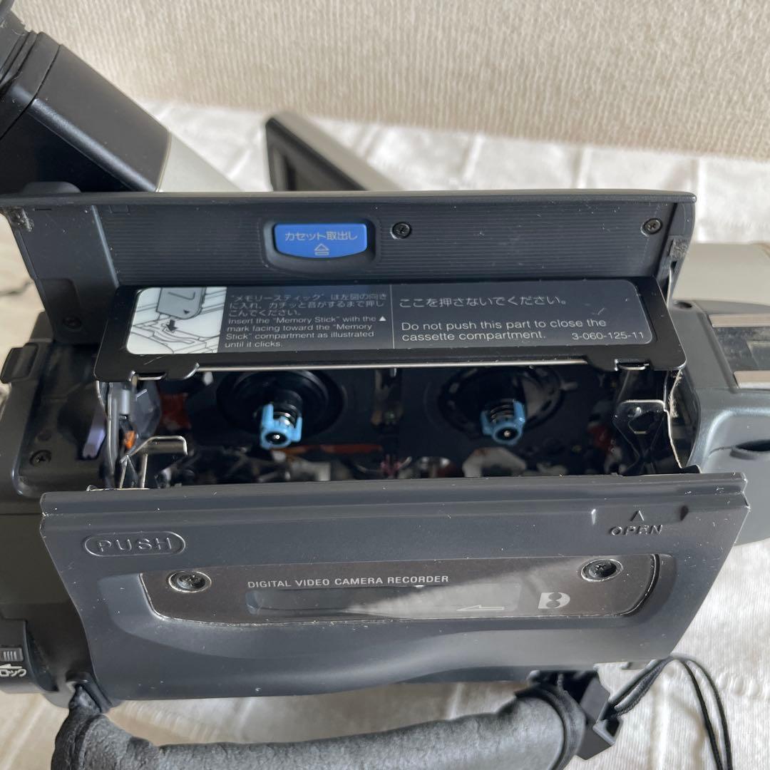 Sony DCR-TRV620 NTSC デジタルハンディカム