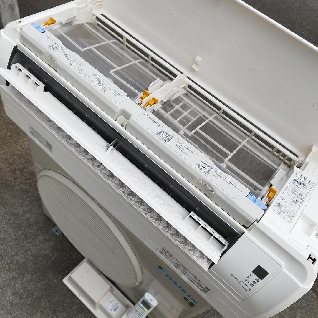 極美品 ダイキン エアコン S28XTFXS 10畳 2020年 フィルター掃除
