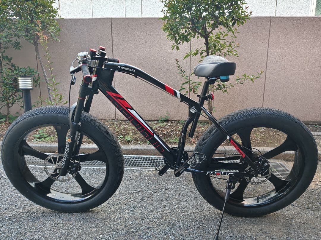 3月までの再出品 ファットバイク 26インチ ストリートファイター