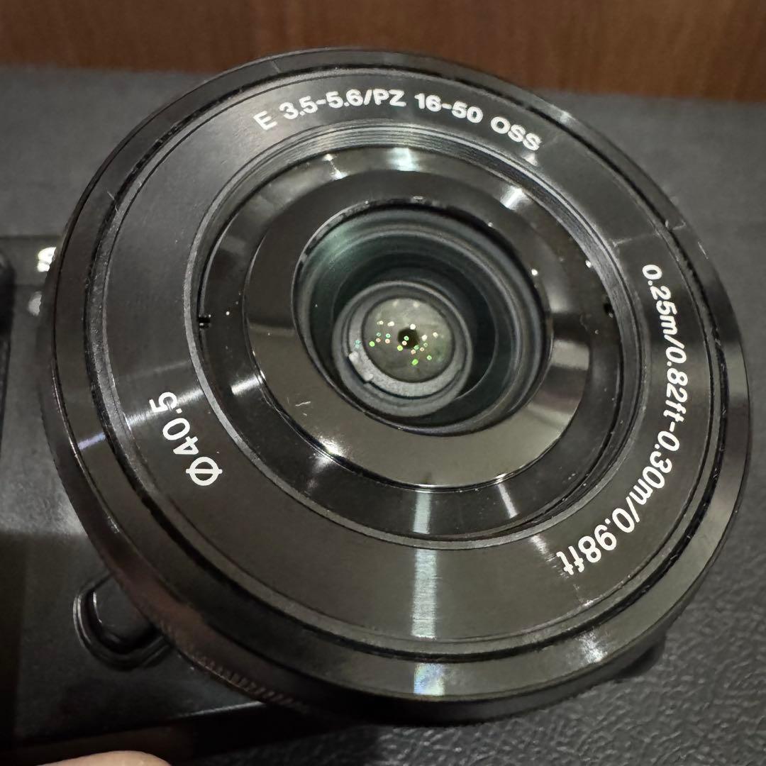 Sony ZV-E10 ミラーレスカメラ 16-50mmレンズ付き