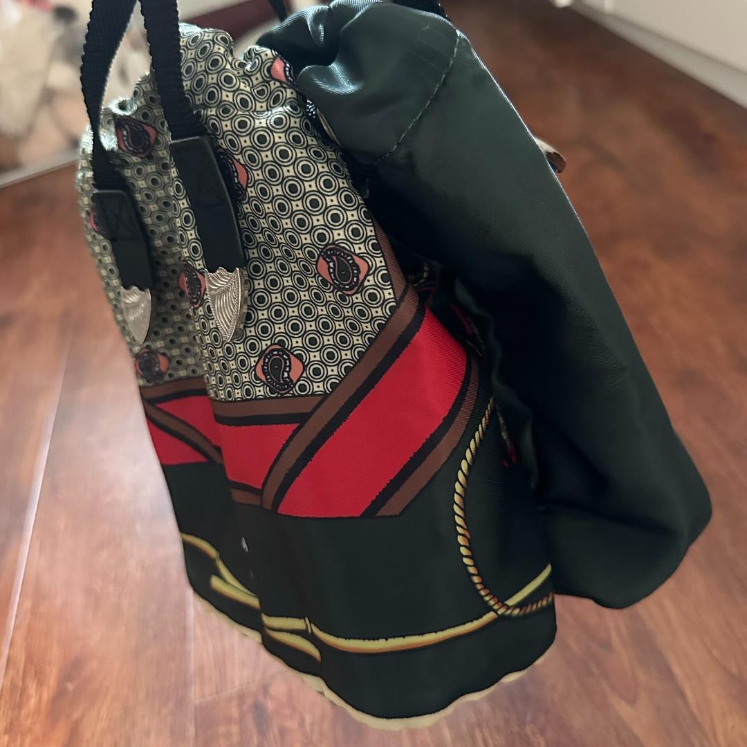 TOGA TOO プリント ドローストリングバッグ