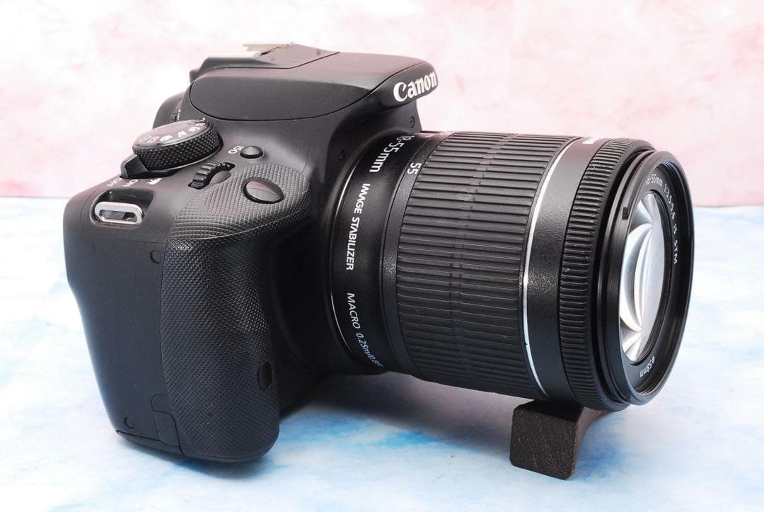 キャノン Kiss X7☆高性能STM＆超望遠☆一眼レフカメラ☆バッグ付