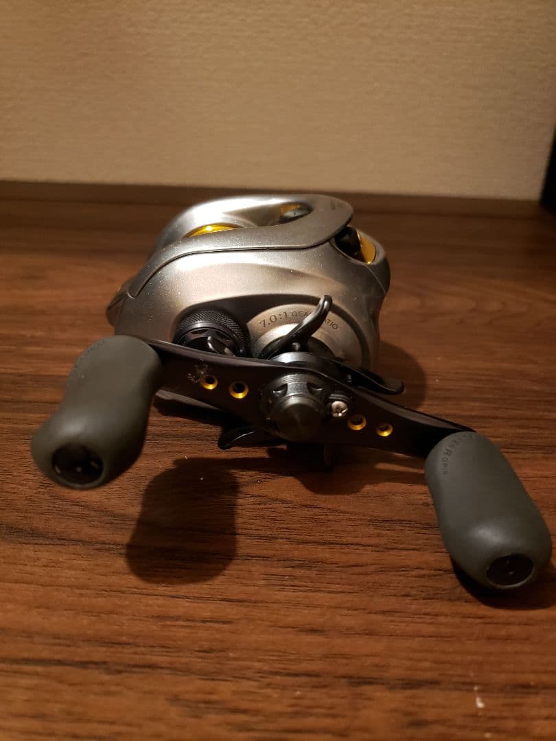 中古良品シマノ　07メタニウムmg7右巻き