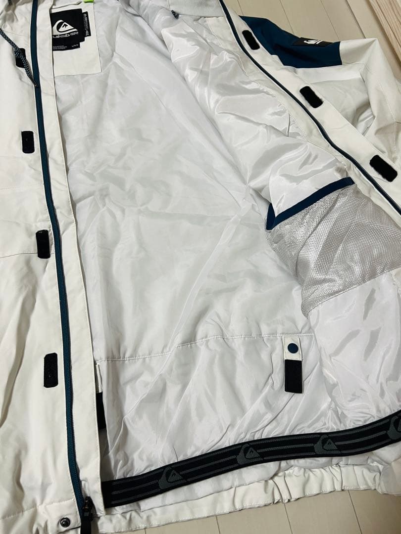 Quiksilver クイックシルバー　スキー スノーボードジャケット