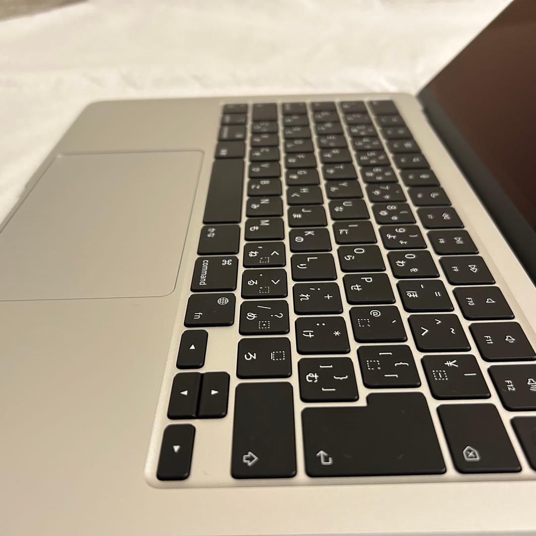 【箱・付属品有】MacBook Air M2モデル 13インチ シルバー