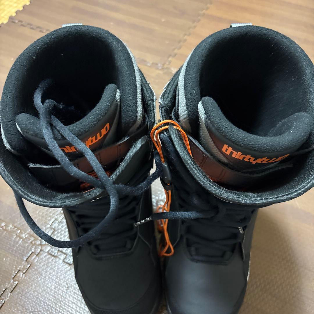 Thirtytwo サーティーツー　USサイズ　メンズ 7.5