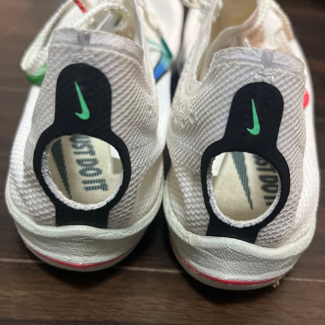 NIKE ズームxドラゴンフライ　ピンク&ターコイズ