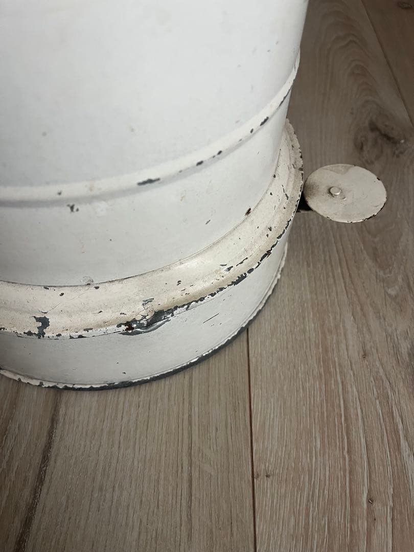 アンティーク　ゴミ箱　ペダル式