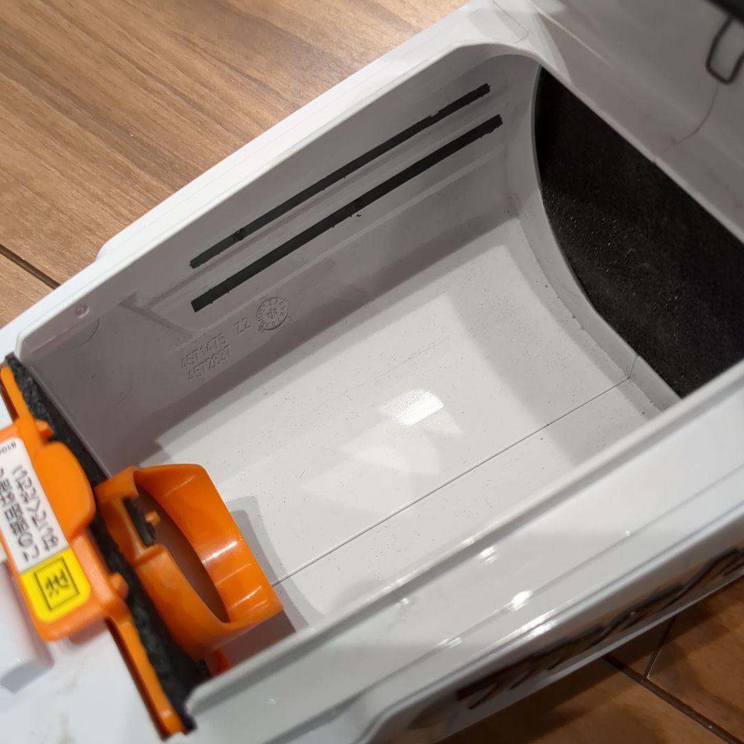 Makita 充電式クリーナー