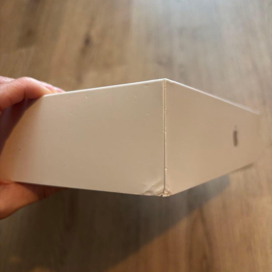 【美品】MacBook Air M2 13.6 8GB 256GB