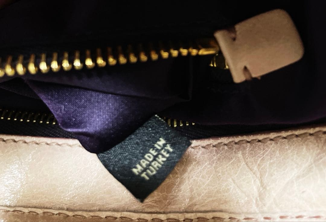 ミュウミュウMIUMIUマテラッセ　ショルダーバッグ2wayハンドバック美品