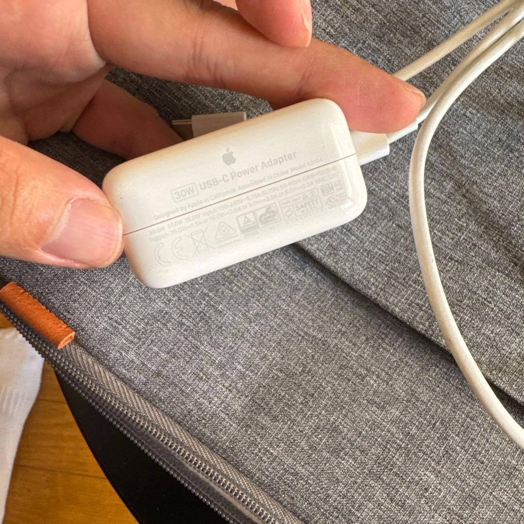 Apple MacBook Air M1 16GB 512SSD　スペースグレイ