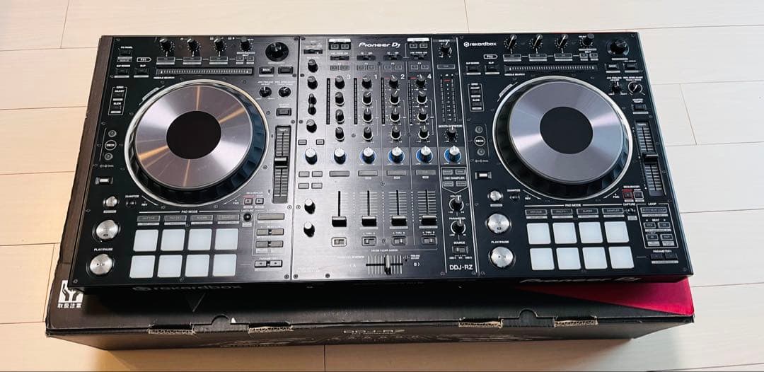 Pioneer DJ DDJ-AZ コントローラー + Decksaverカバー