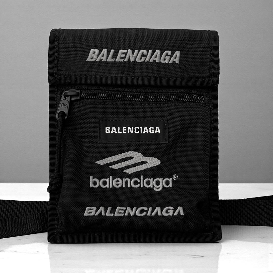 美品 バレンシアガ エクスプローラー ショルダーバッグ ポーチ ブラック