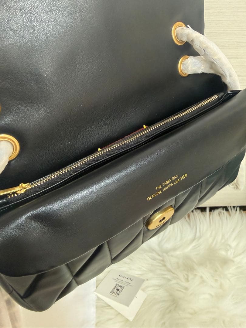 COACH ブラック キルティング ショルダーバッグ26cm
