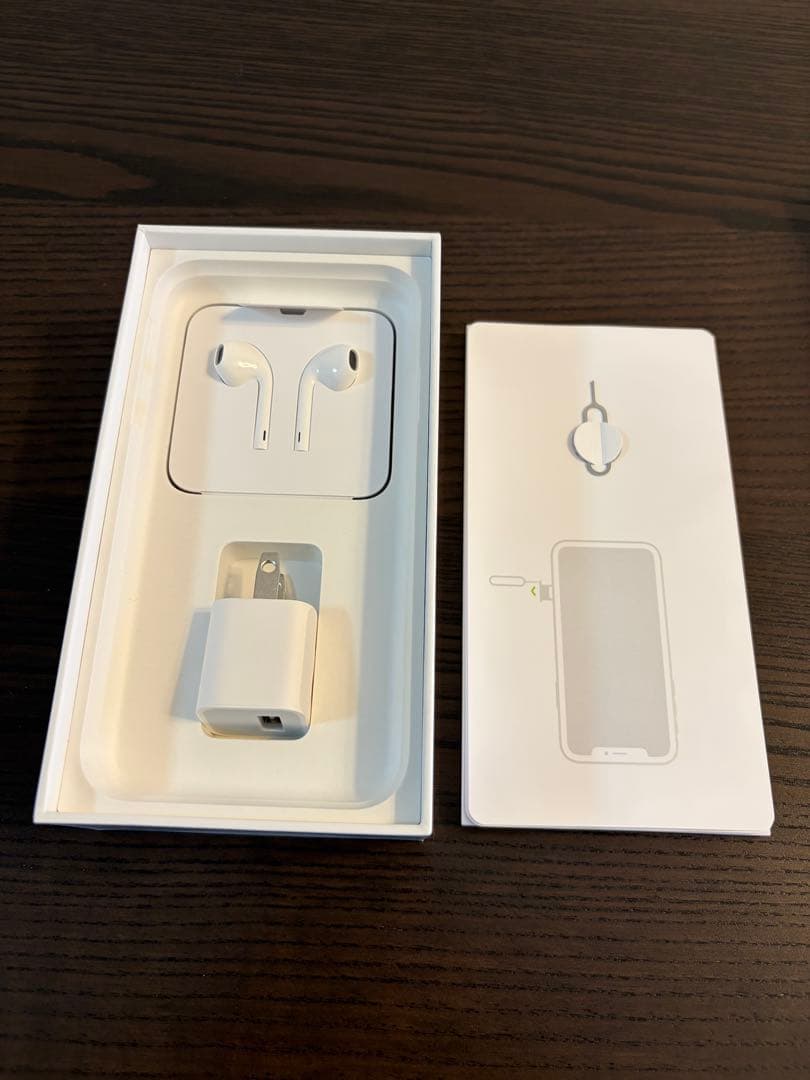 iPhoneXR 本体 128GB レッド