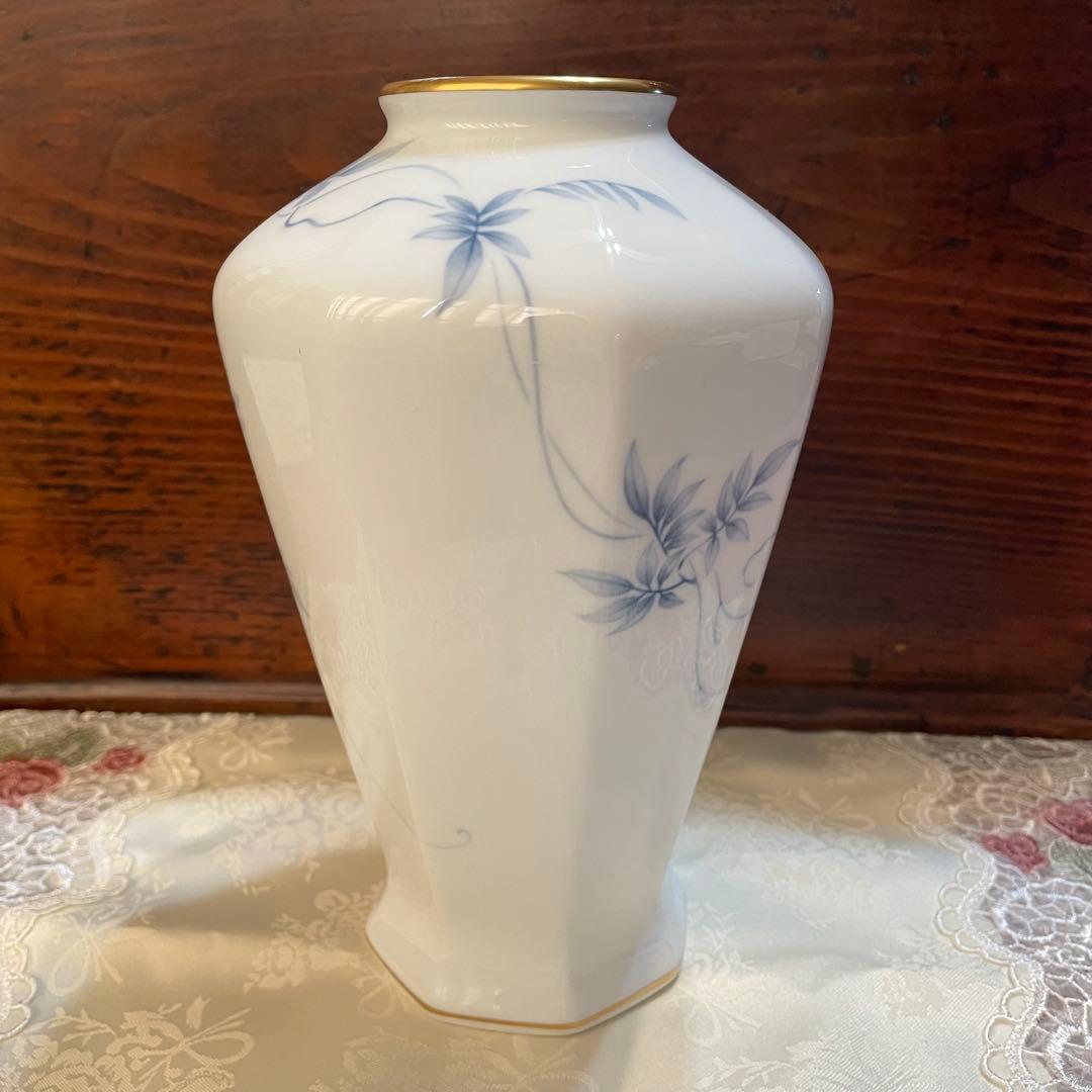 大倉陶園　花瓶　藤　　森村組　110周年記念　　森村グループ　ノリタケ