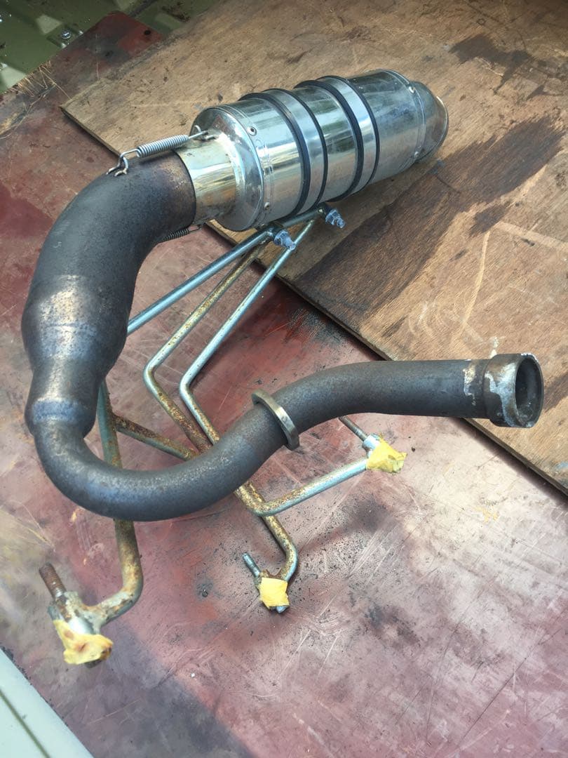 フュージョンマフラー