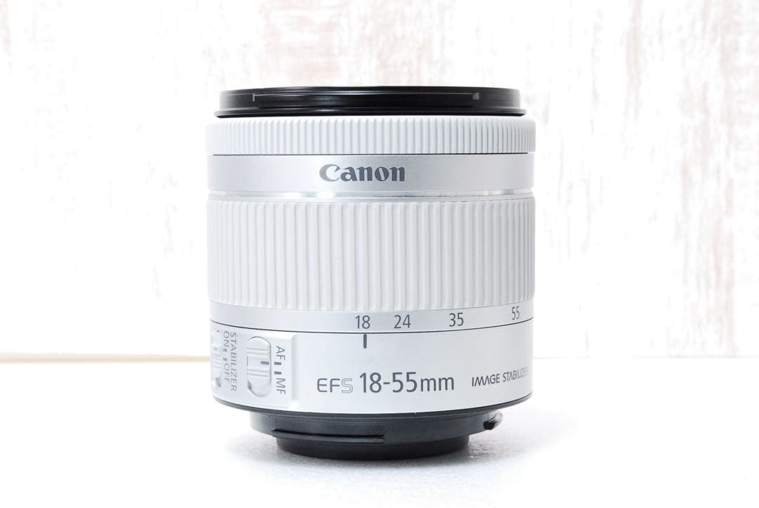 ❤️希少カラー❤️Wi-Fi内蔵❤️すぐ使えるセット❤️ Canon Kiss X9 白