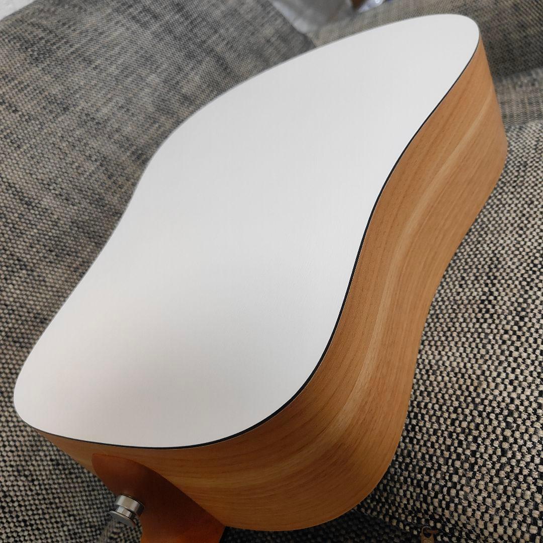 【美品】LAVA ME2 アコースティックギター ホワイト