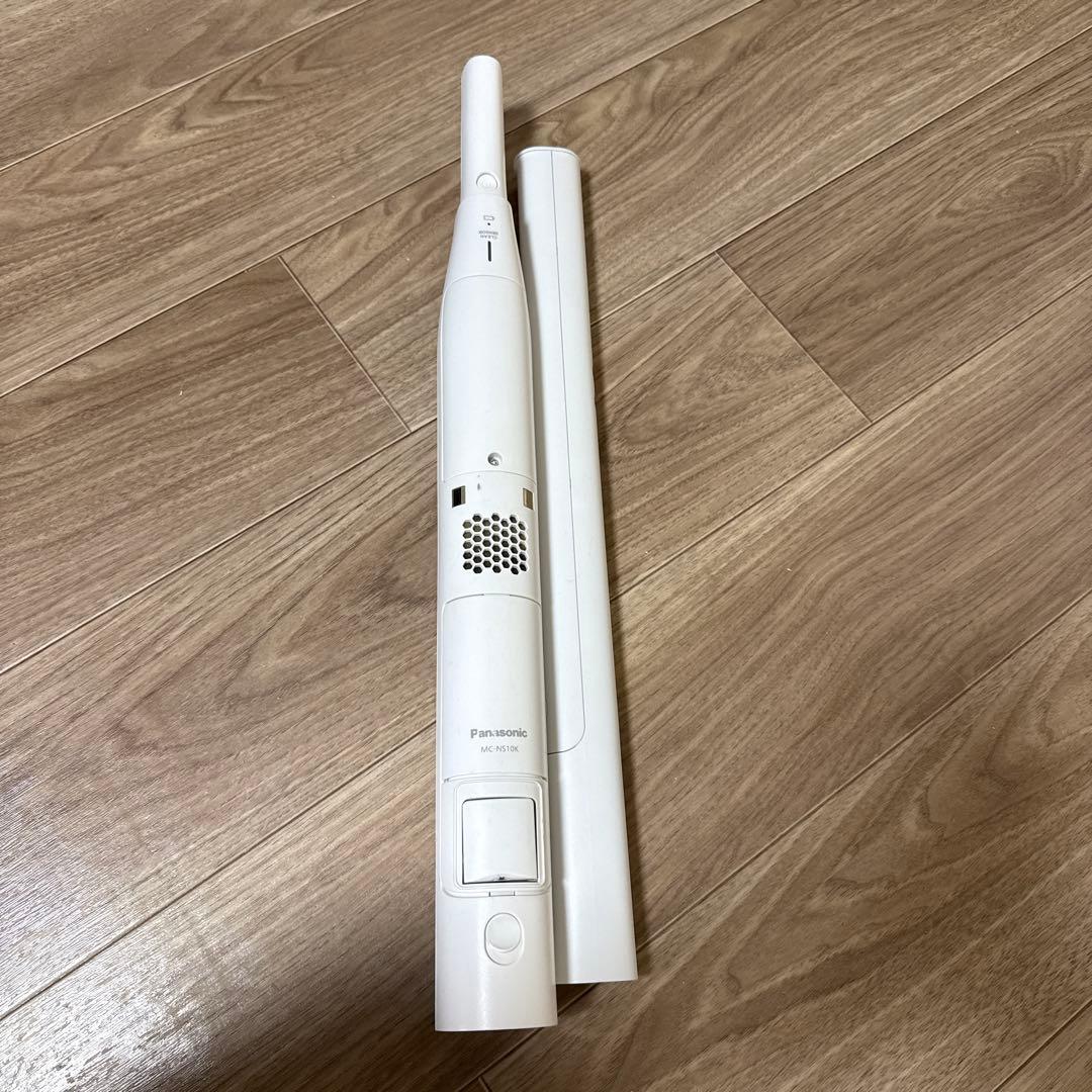 【動作確認済】Panasonic 充電式掃除機 MC-NS10K【紙パック付】