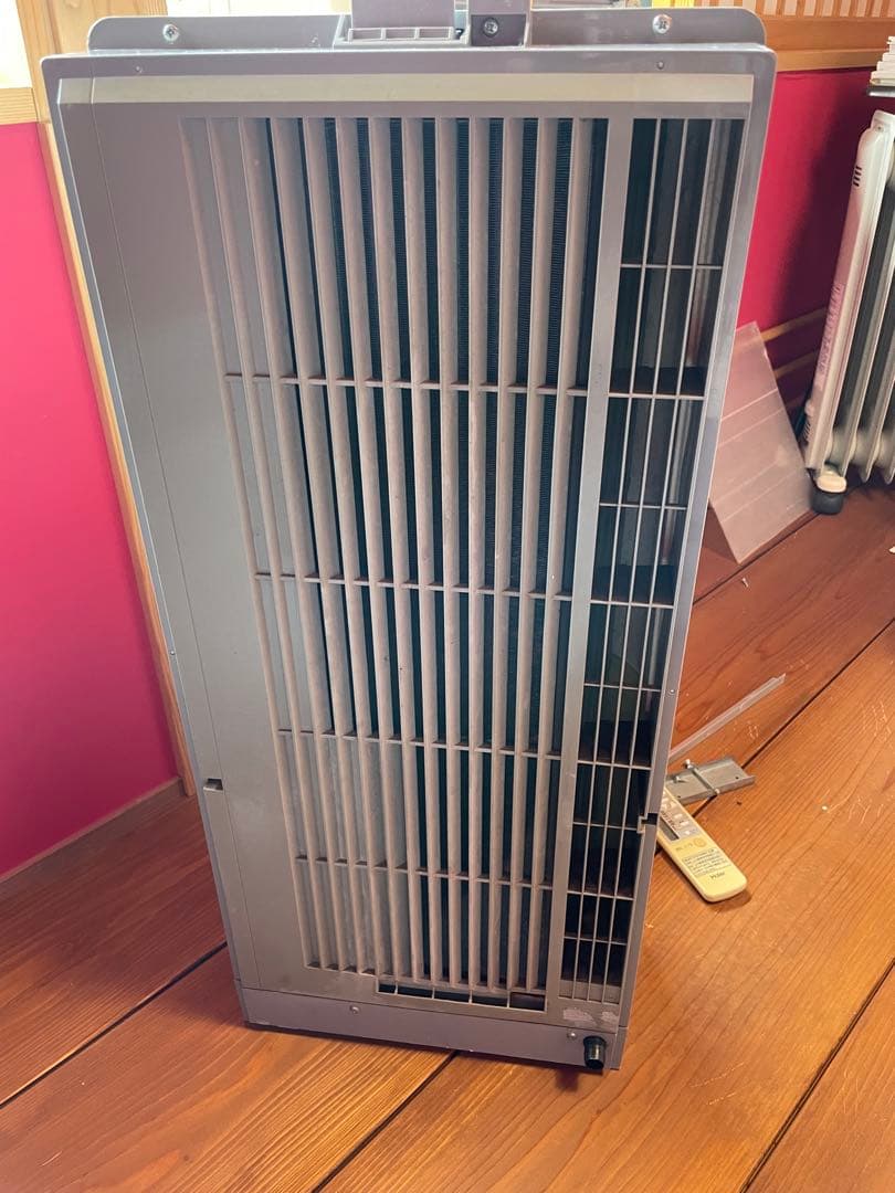 送料込最安値　2019年製 ハイアールルームエアコン(ウィンド型) JA-16T