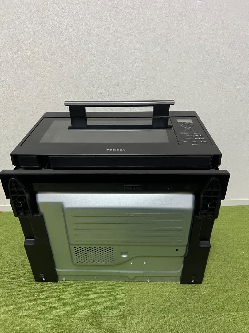 未使用近い TOSHIBA 2022年製 電子レンジ ER-XS23(K)