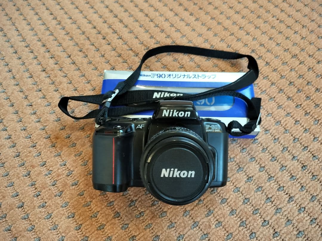 Nikon 1眼レフフィルムカメラ