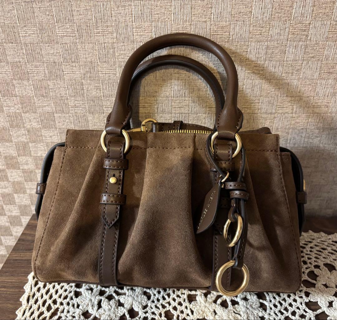 【新品未使用】【定価以下】CHARLES & KEITH Britton