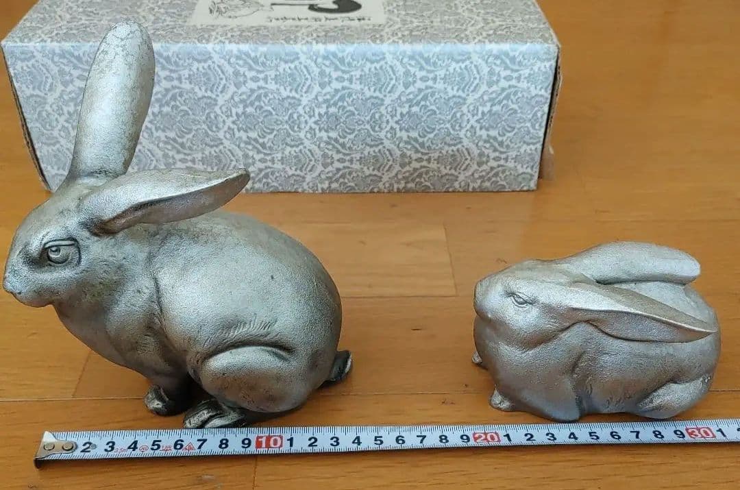 干支　ウサギの置物セット