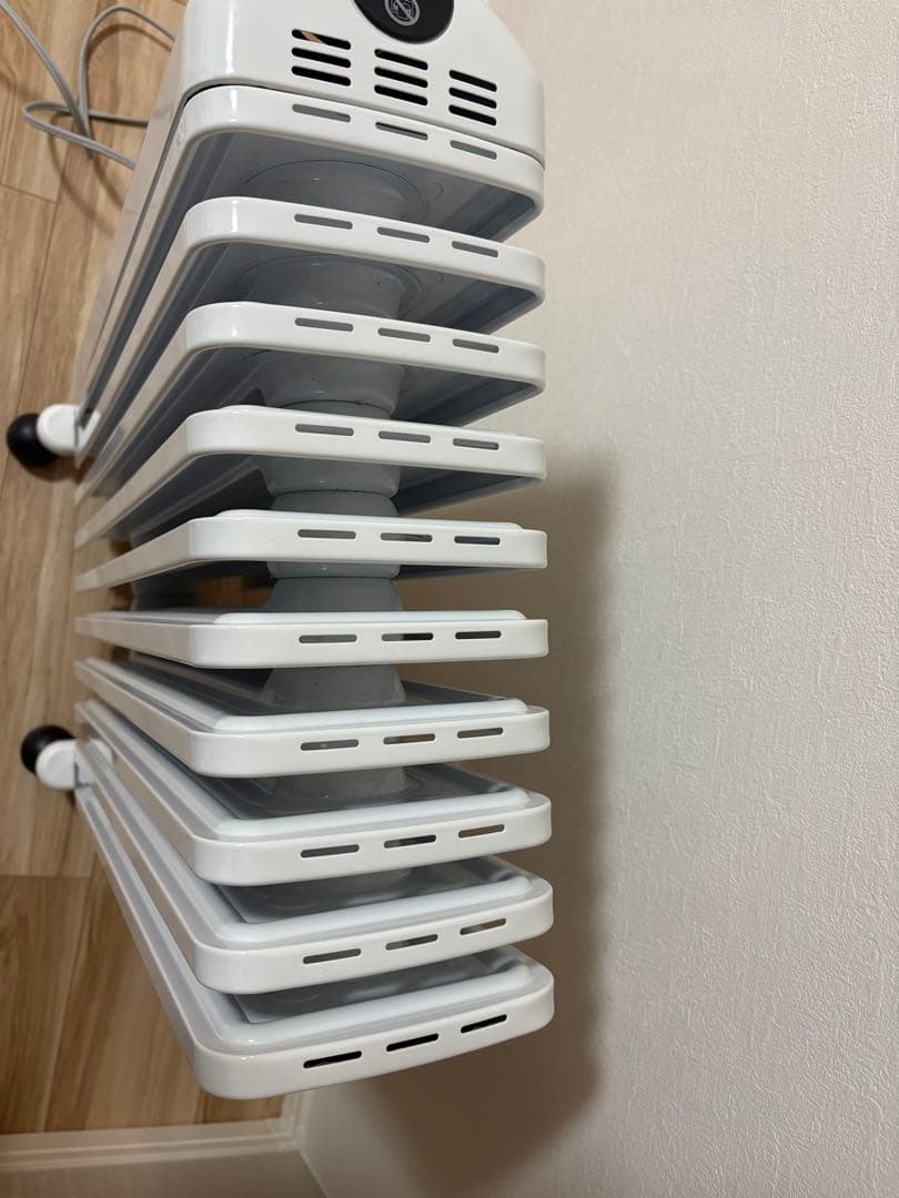 デロンギ DeLonghi AmiCaldo RHJ35M1015-BK