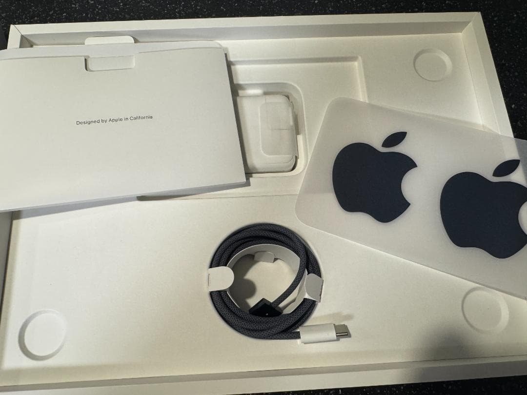 M3 MacBook Air 13インチ ミッドナイト