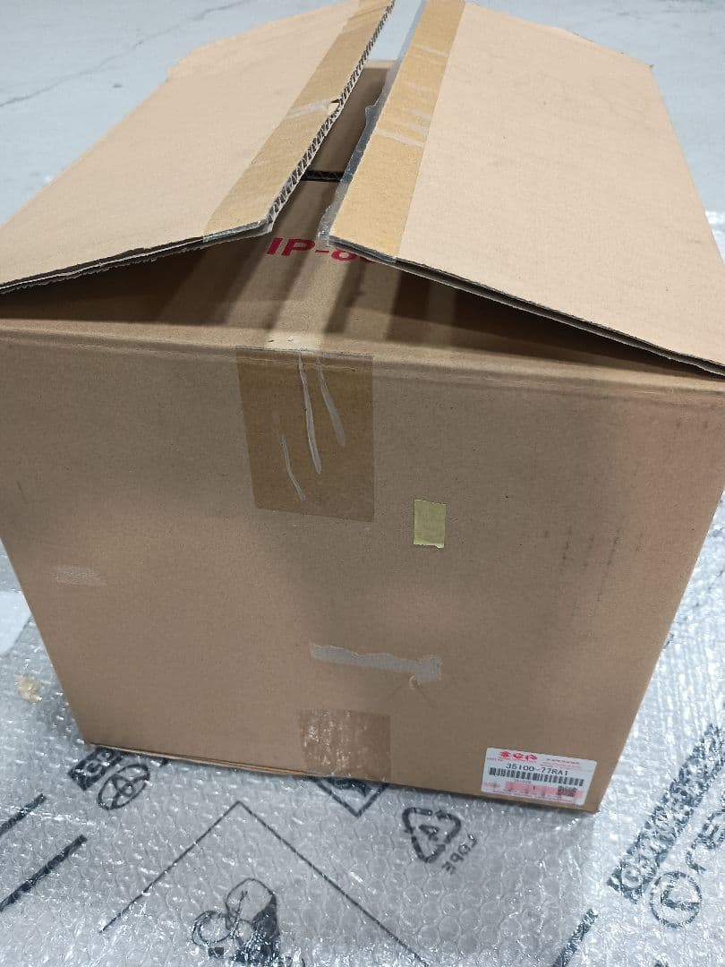 ジムニーシエラ　JB74W 右ヘッドランプ