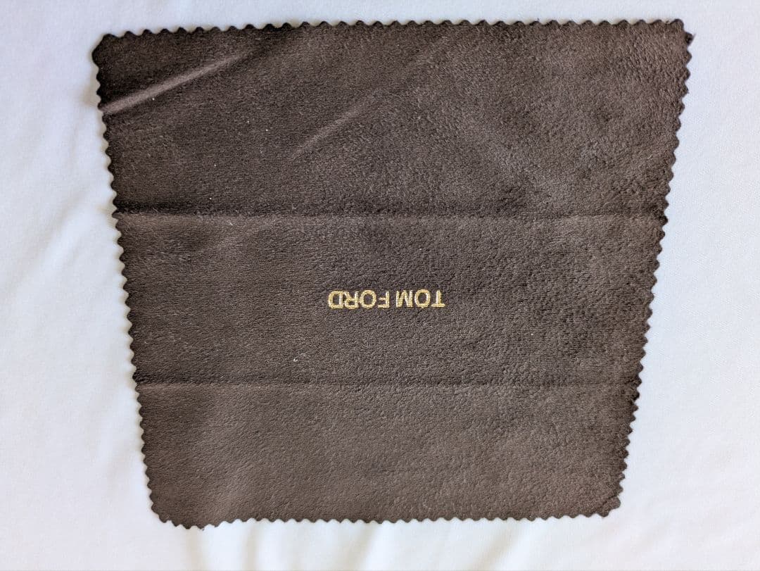 TOMFORDのブラックの キャットアイ サングラス