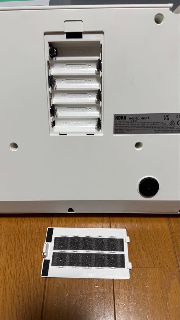 microKORG S ホワイト シンセサイザー ボコーダー KORG