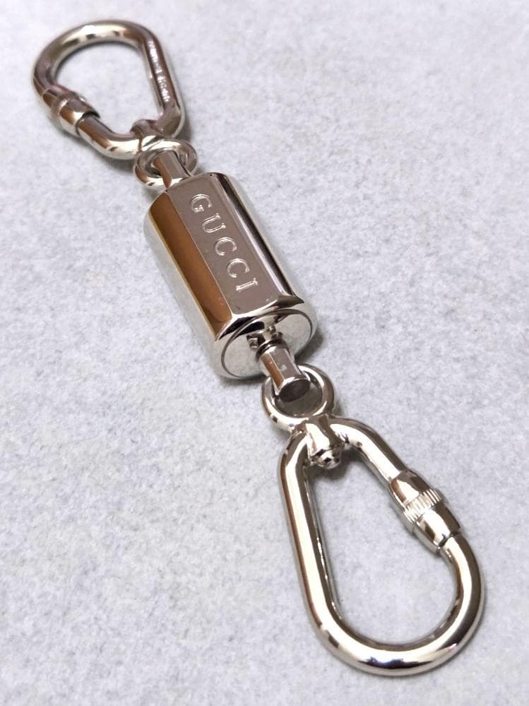 GUCCI グッチ　メタル　カラビナキーホルダー　美品　箱付き　43130