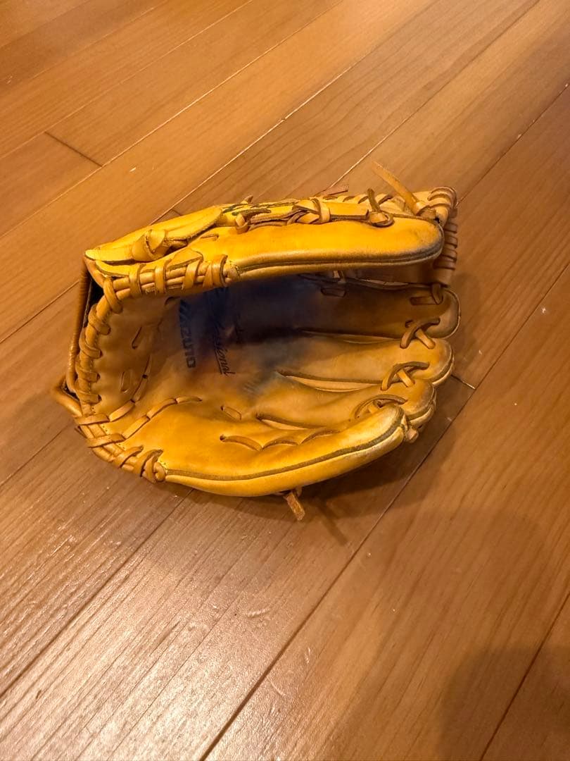 Mizuno 軟式グローブ イエロー