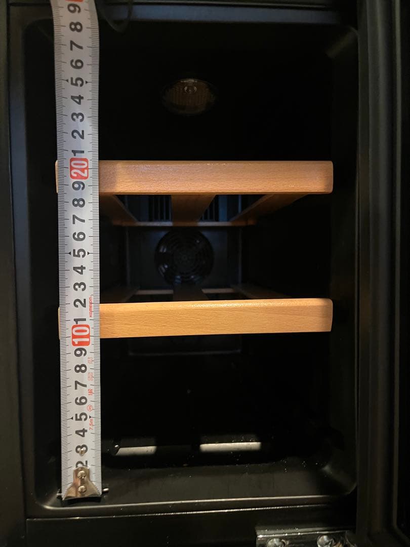 ワインセラー　18本収納