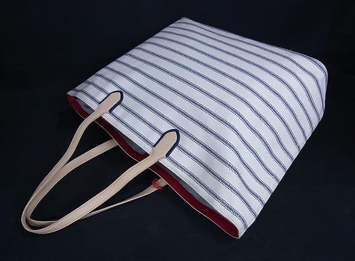 COACHキャンバス×レザー トートバッグショルダー肩掛アイボリー系×ネイビー系