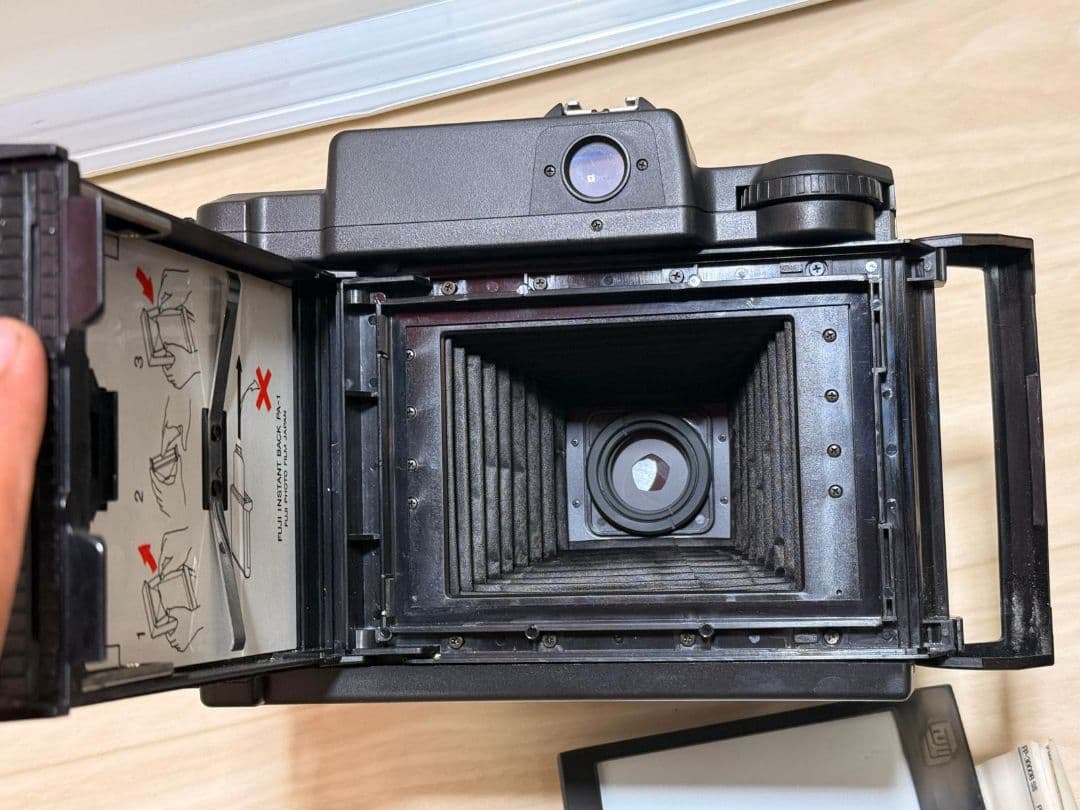 FUJI インスタントカメラ 1:5.6 f=105mm FP-1