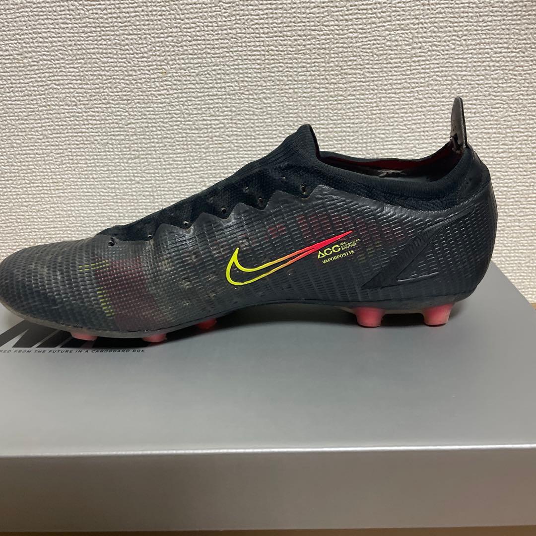 NIKE マーキュリアルヴェイパー14