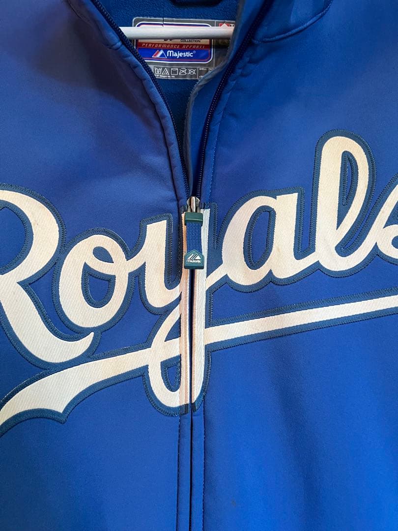 MLB Majestic KCロイヤルズ 公式スタジャン