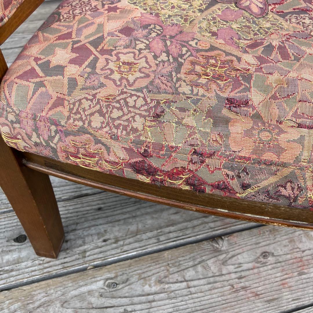 カリモク 花柄 木製アームチェア ダイニングチェア 1人がけソファー 木製椅子