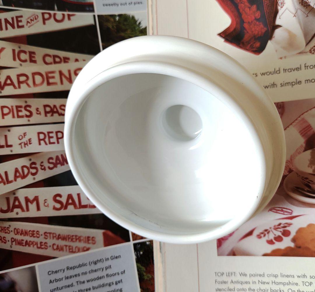 マニー　ロココ　ホーローキャニスター