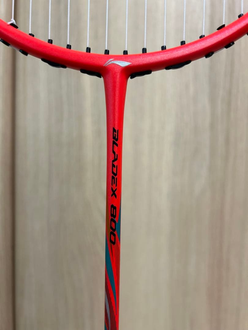 Bladex 800 バドミントンラケット レッド