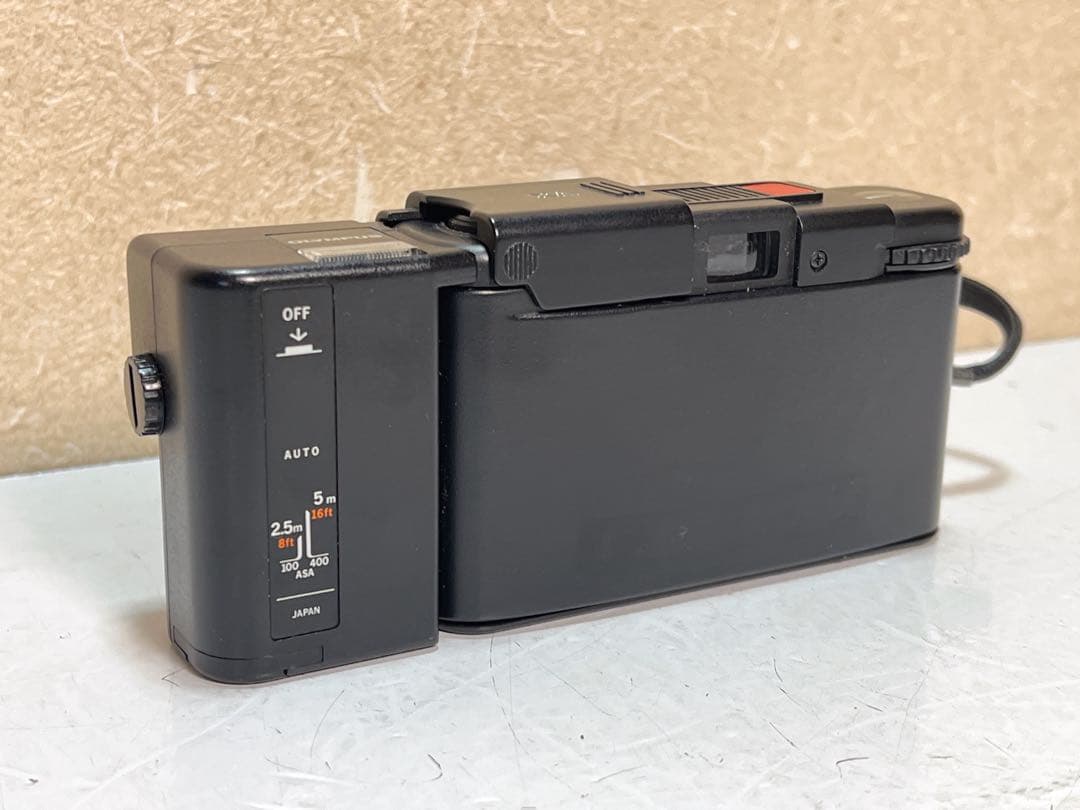 Olympus XA 35mm コンパクトフィルムカメラ A11フラッシュ付き