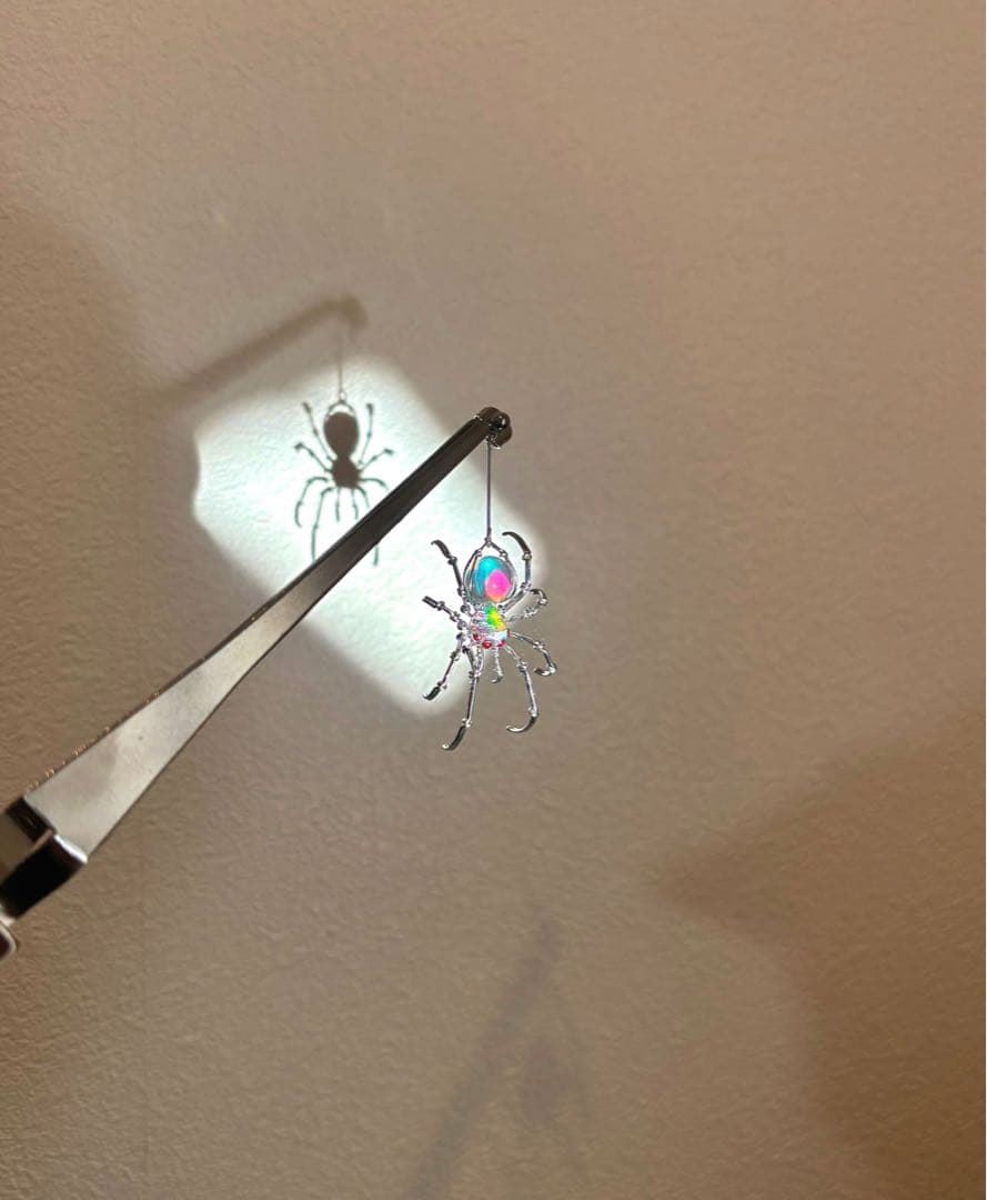 蟲彩 針金細工『幻影蜘蛛・極光』 ピアス
