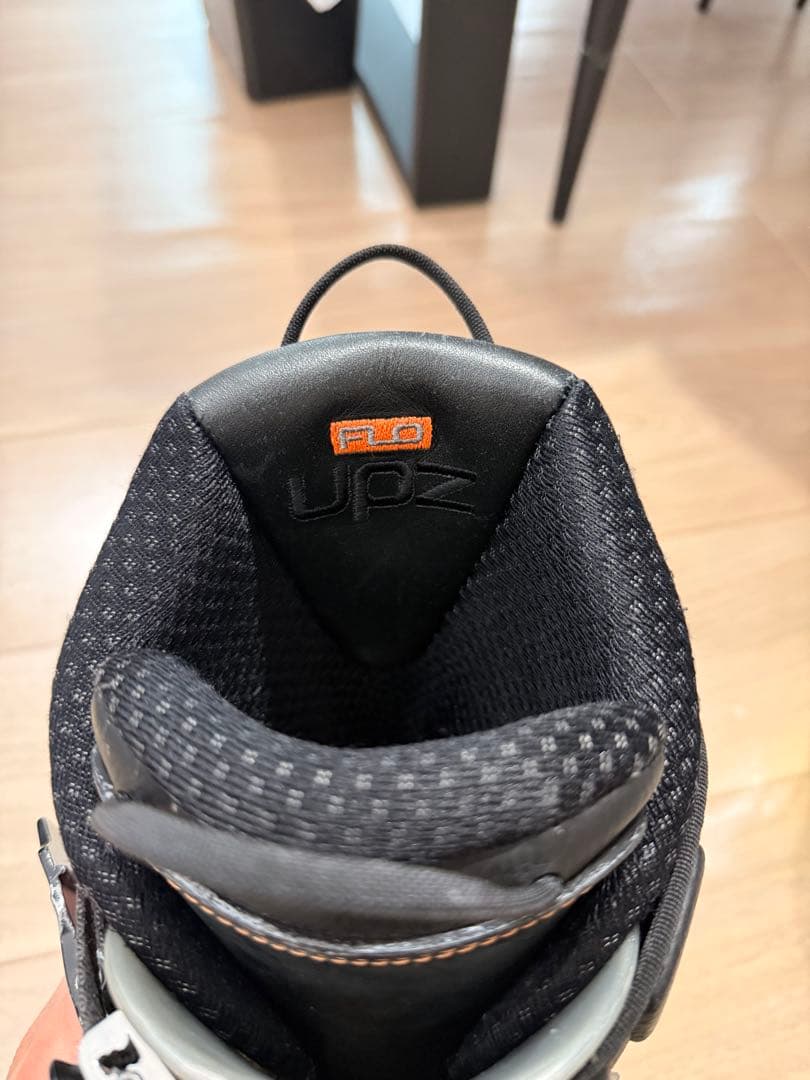 UPZ RC10 アルペンスノーボードブーツ