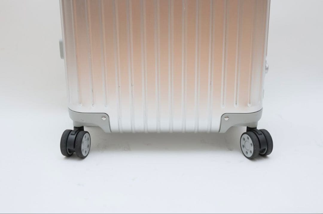 機内　RIMOWA(リモワ) オリジナルキャビンS 保証書・レシート 4輪